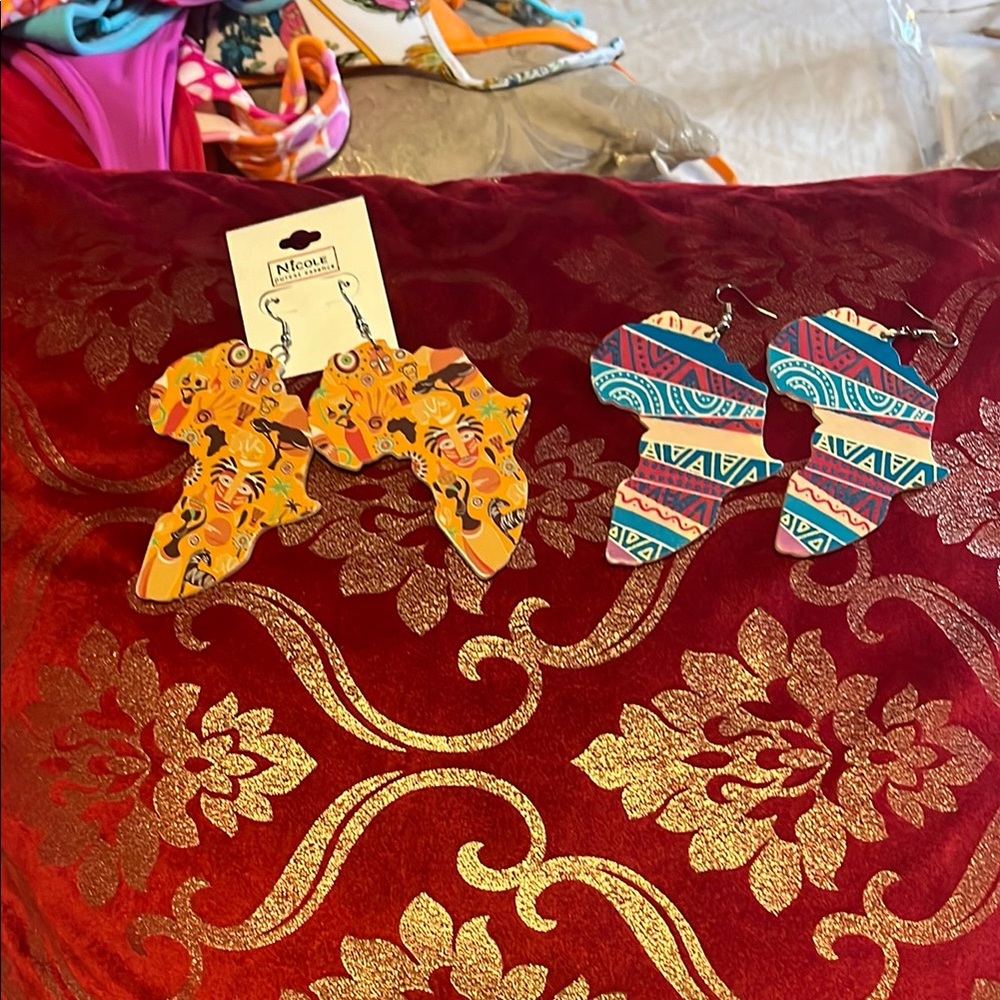 Colorful Africa Map Earrings Set
